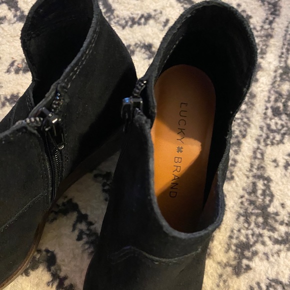 Lucky Brand wedge ankle boots 7.5 - Picture 4 of 8